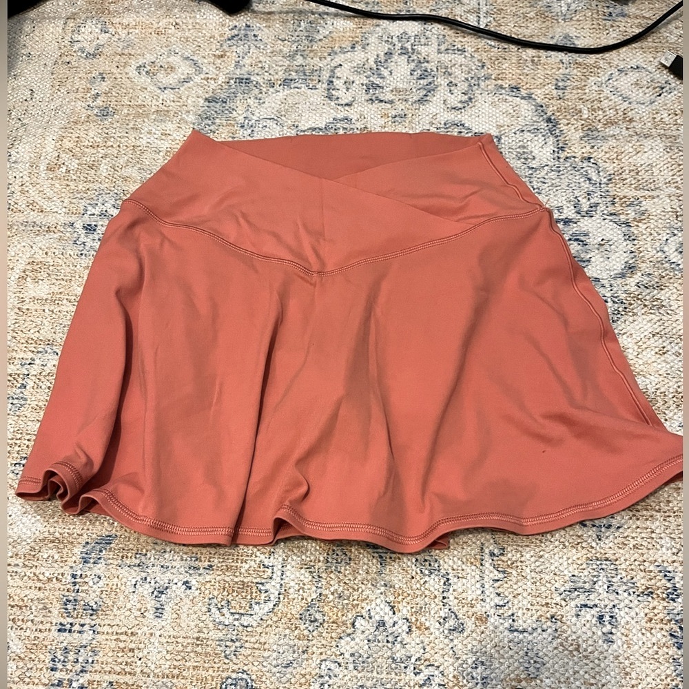 Aerie skort